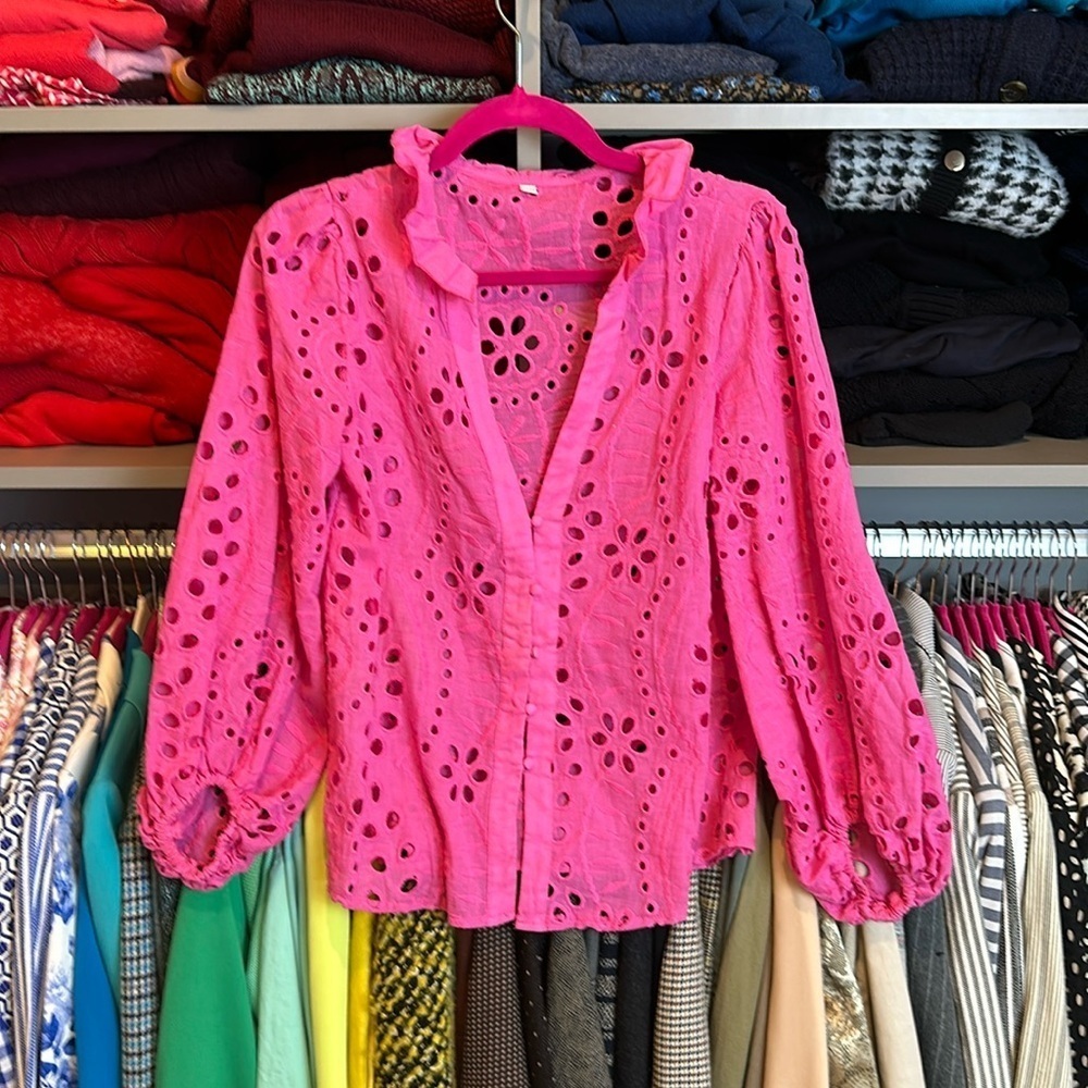SHEIN pink eyelet v neck long sleeve top size XS